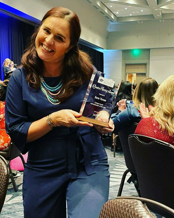 This is a photo of Assistant Principal Sara Tones holding an Administrator of the Year award at the CREST awards. Proud to be a part of a district that puts the mental health of our students at the forefront of our work. It was an honor to be recognized for counseling advocacy by the Texas School Counseling Association, Tones stated.