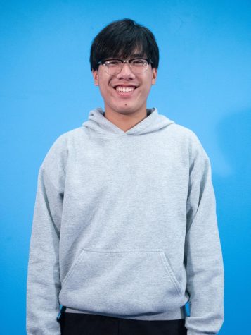 Alan Do is a senior.