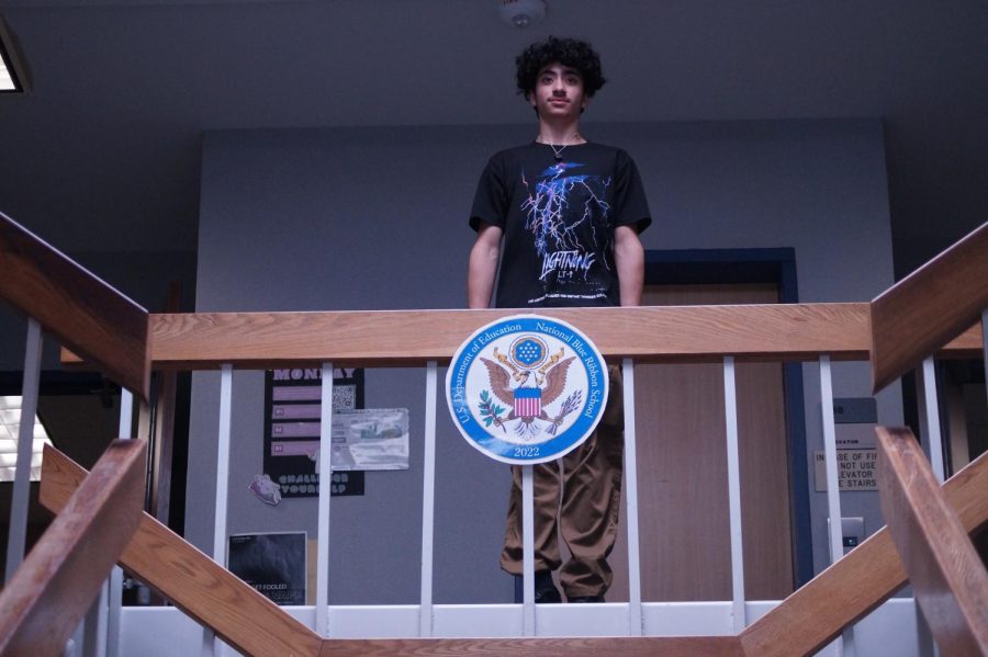 Aryan Shoaei has recently been preoccupied with balancing her social and private lives. He talks about his future plans and his desire to travel. "I am afraid of the future, but I want to live my life the way I want to, and I want to work hard to achieve it."